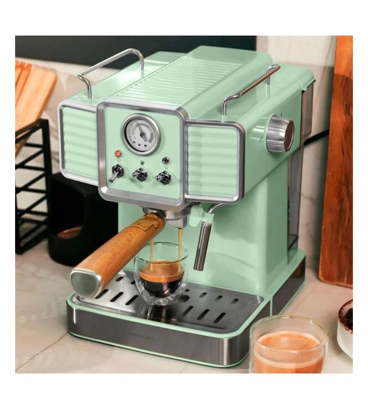 Кавоварка Cecotec Cumbia Power Espresso 20 Tradizionale Light Green