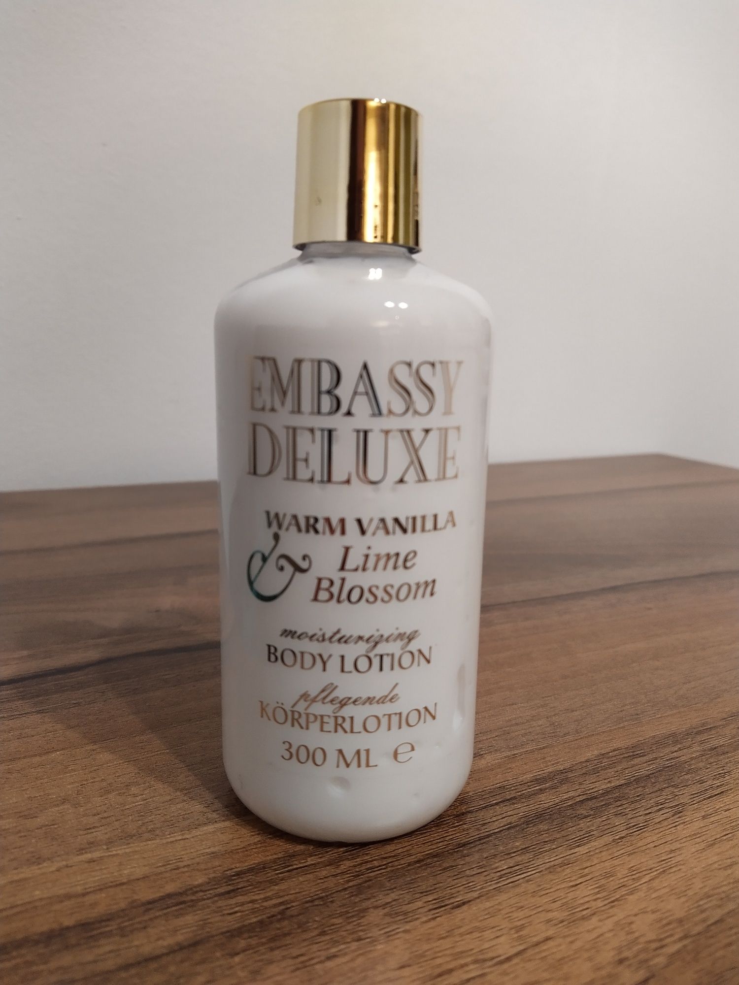 Embassy Deluxe Body Lotion