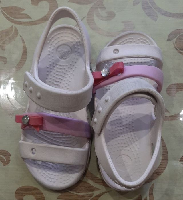 Сандалі Crocs c11