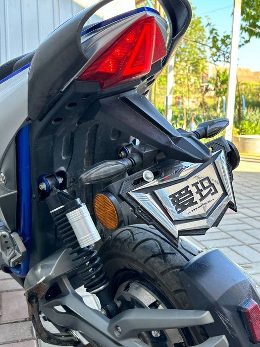 Продам електроскутер AIMA JEEK S