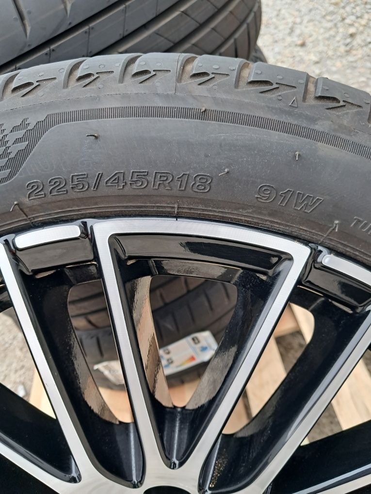 Komplet nowe koła letnie mercedes c-klasa W206 225/45r18 MO