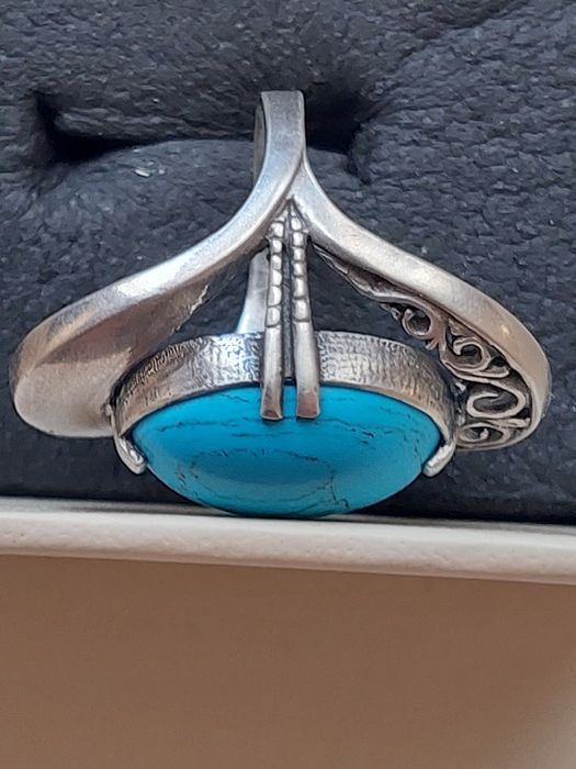 Колечко серебро с бирюзой 17 размер