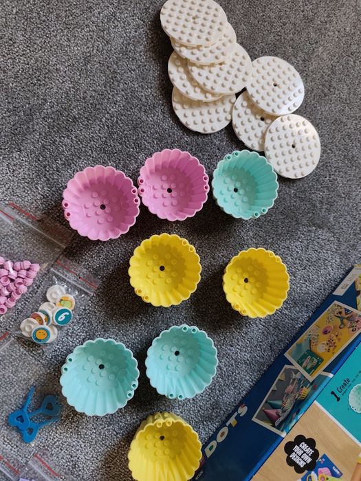 LEGO Dots 41926 babeczki urodzinowe