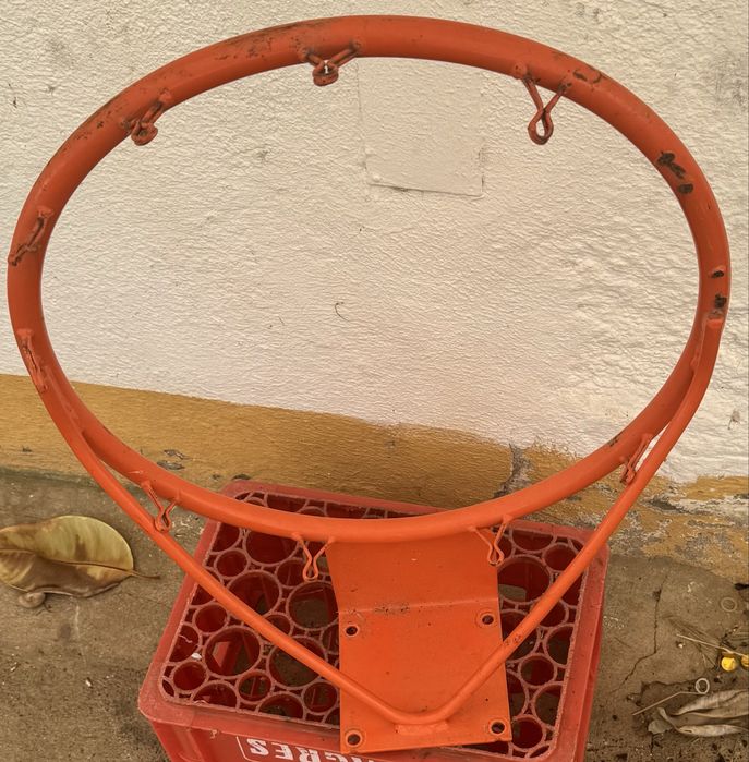 Cesto de Basketball