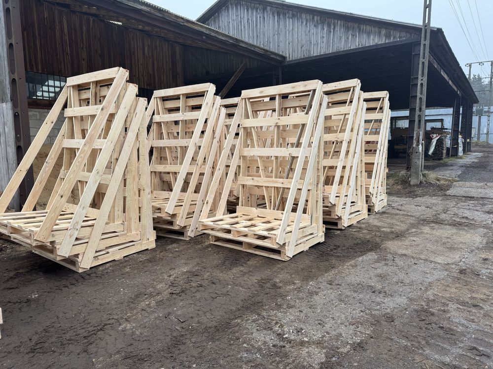 Stojaki do transportu okien, szyb i drzwi. Stojak drewniany