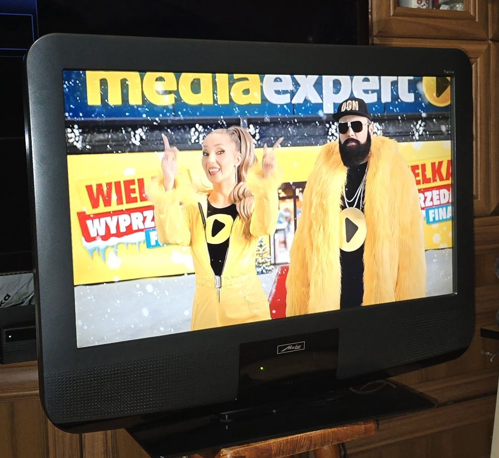 Niemiecki telewizor 32" Metz Talio LCD nowy pilot + dekoder dvbt