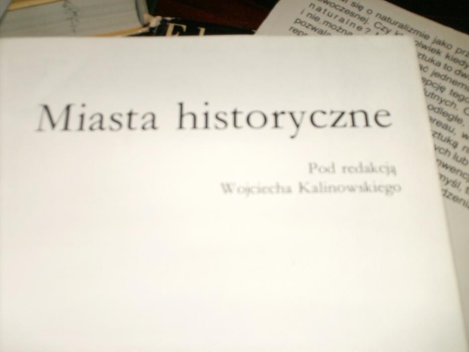 Zabytki urbanistyki i architektury w Polsce