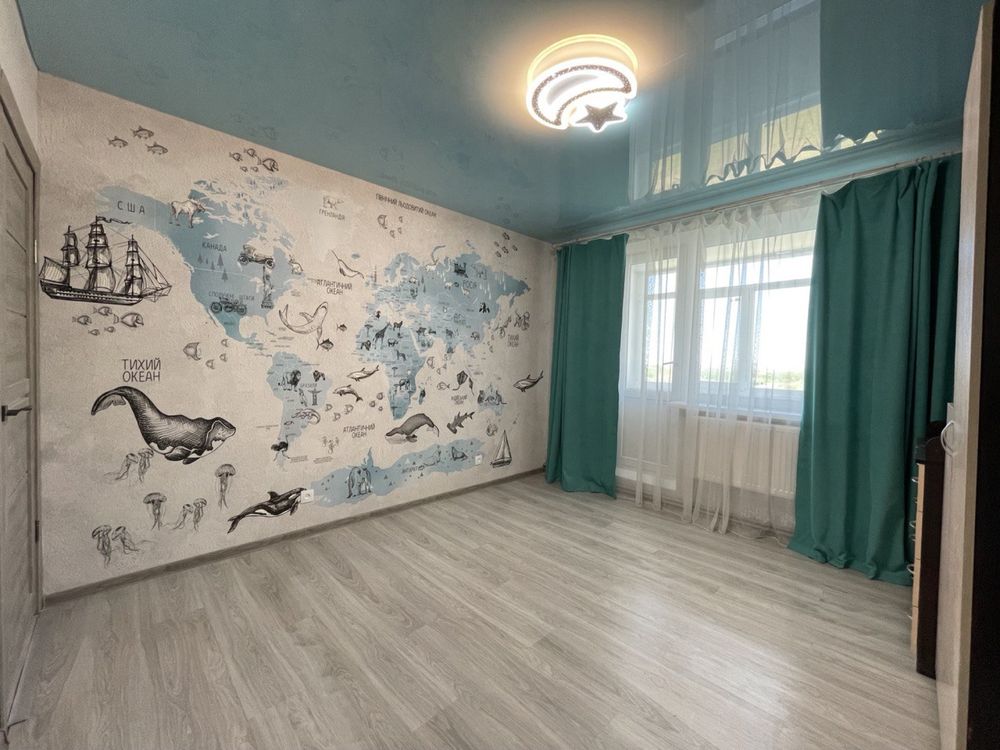 Продам 3-х кімнатну квартиру по вул. Попова