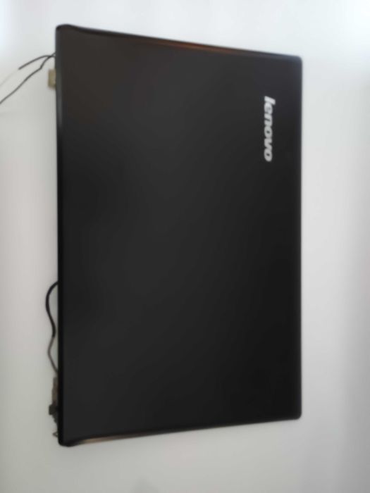 Kompletna klapa od laptopa Lenovo g 770