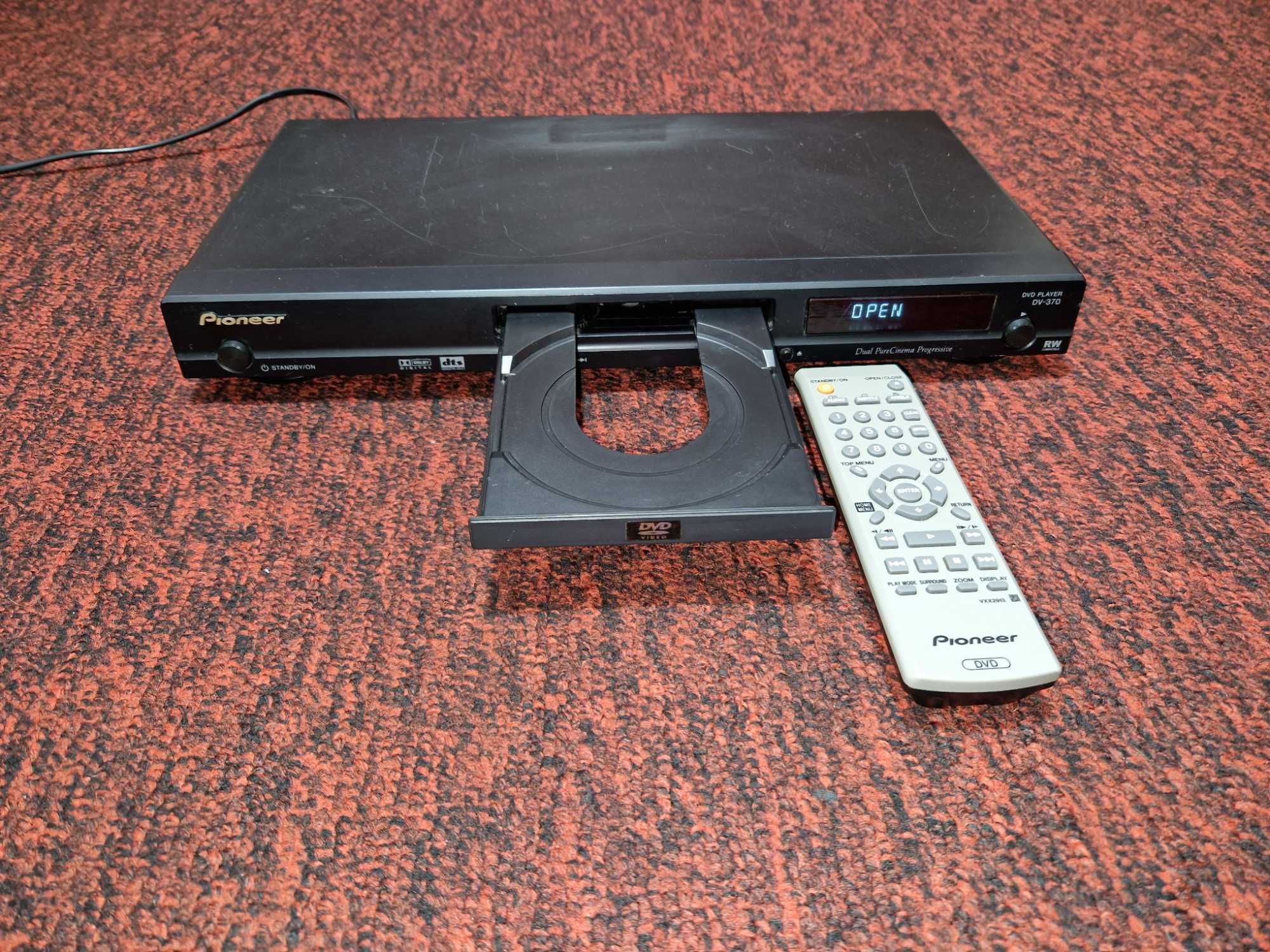 DVD проигрыватель Pioneer DV-370 плеер
