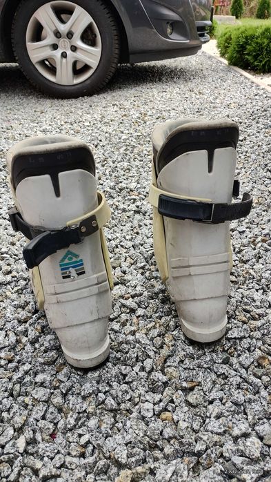 Buty narciarskie