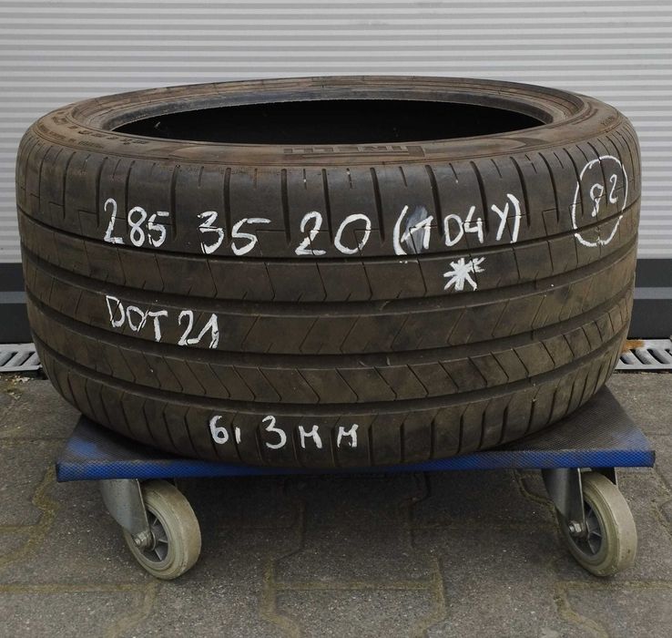 1x Pirelli P Zero PZ4 285/35R20 104Y XL * - BMW M5 M8