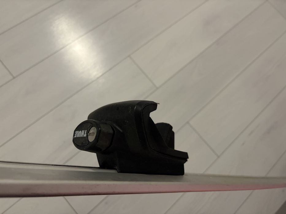 Bagażnik belki Thule 757 Wingbar Evo VW Passat B6