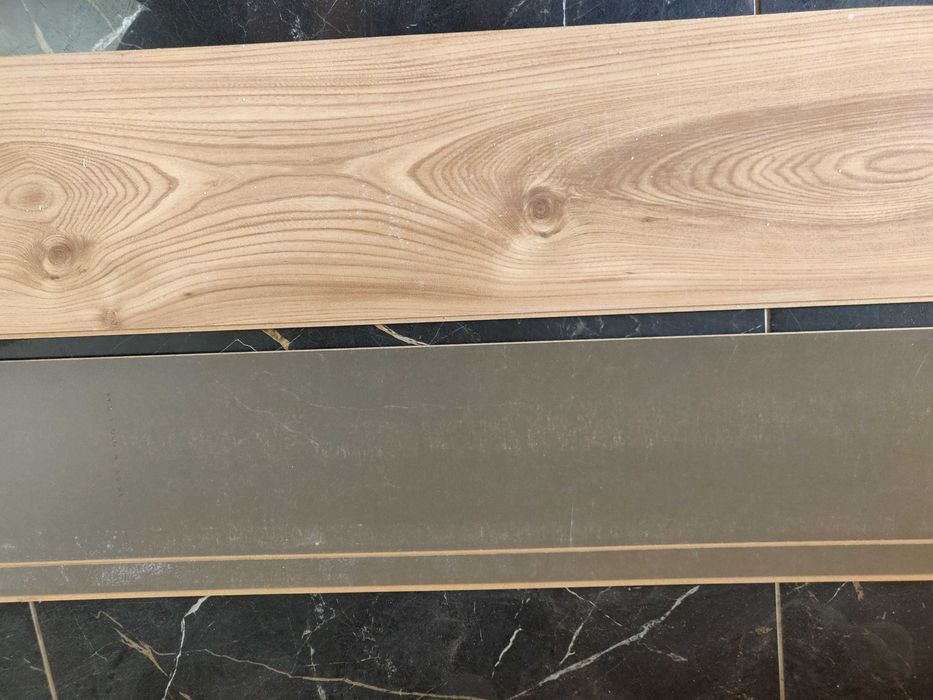 Panele podłogowe dąb jasny 30 zł/m2 + GRATISy