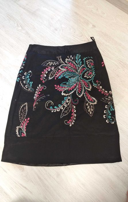 Юбка с вышивкой 100% хлопок