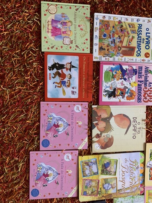 Livros infantis didáticos e histórias