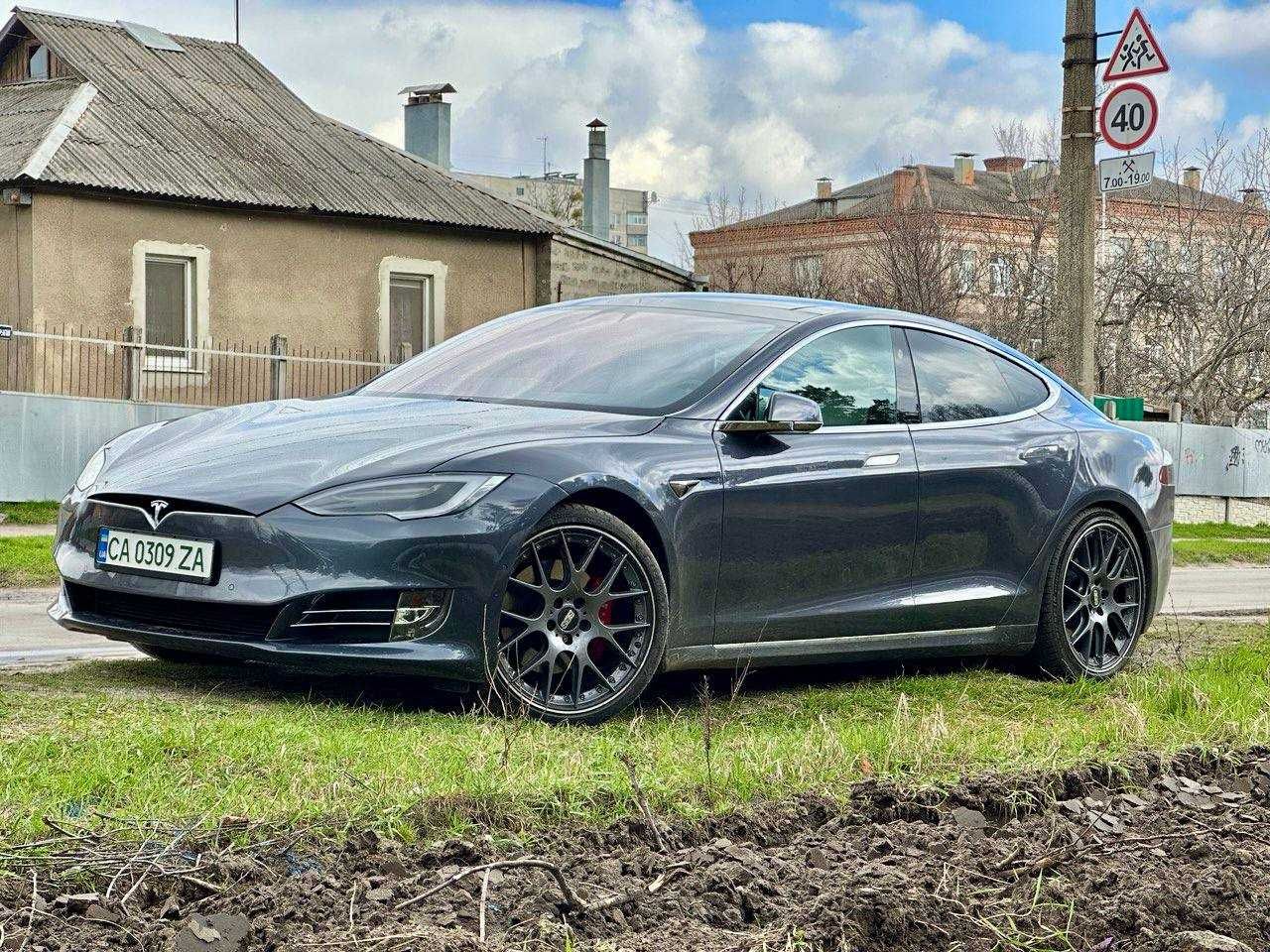 Продам Tesla Model S P100D Ludicrous