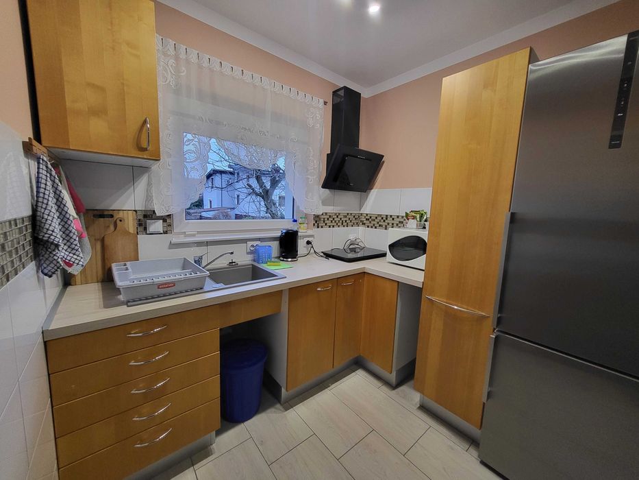 1. Mieszkania, apartamenty, pokoje, kwatery, noclegi pracownicze