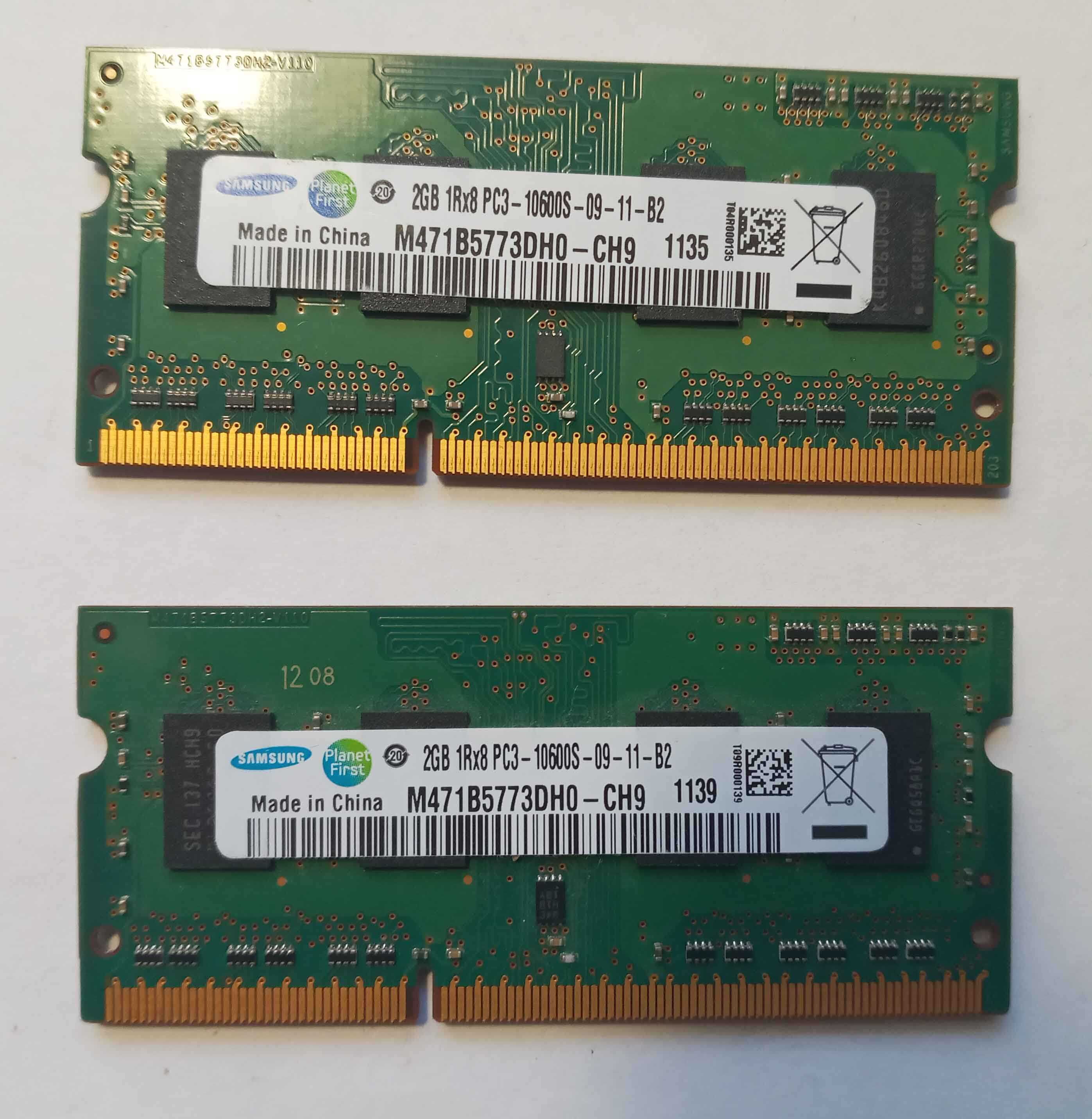 Планки оперативной памяти для ноутбука. DDR3 2 GB