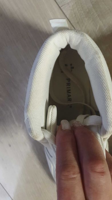 Весенние кросовки высокие, фирмы Primark,  белые, 39 р.