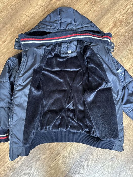 Куртка осіння/зимова Tommy Hilfiger на хлопчика тепла в чудовому стані