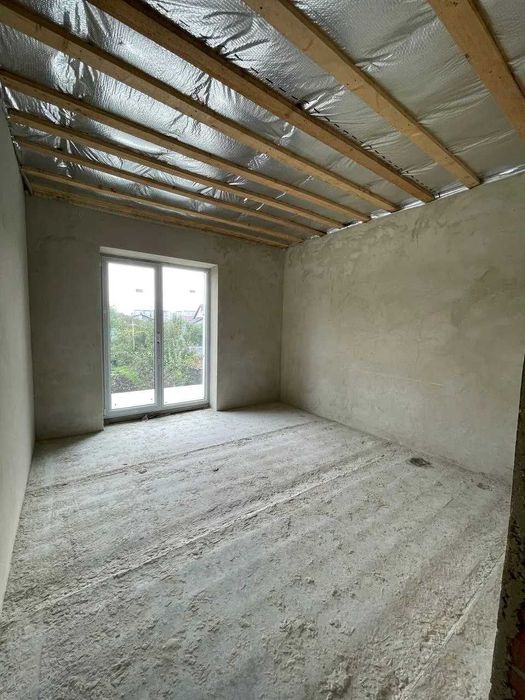 Продається ЗДАНИЙ будинок з ГАРАЖЕМ з виглядом на Вовчинецькі гори