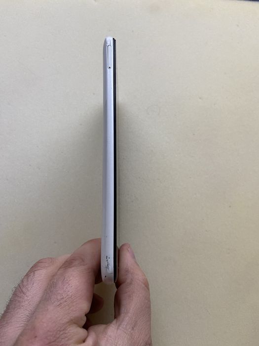 Samsung A02S пошкоджений