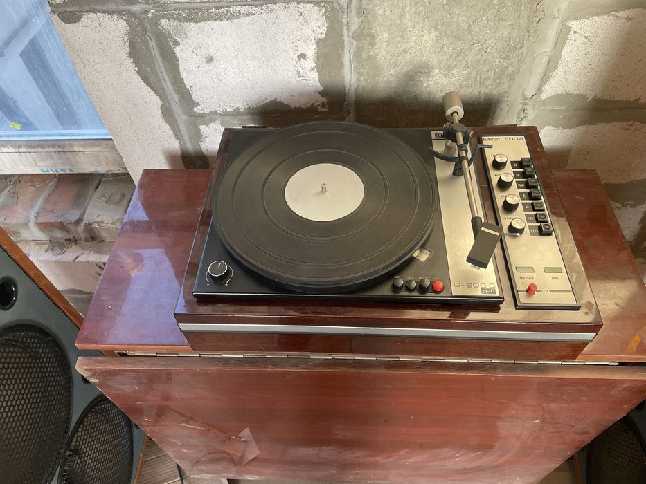 Вега 002 электрофон