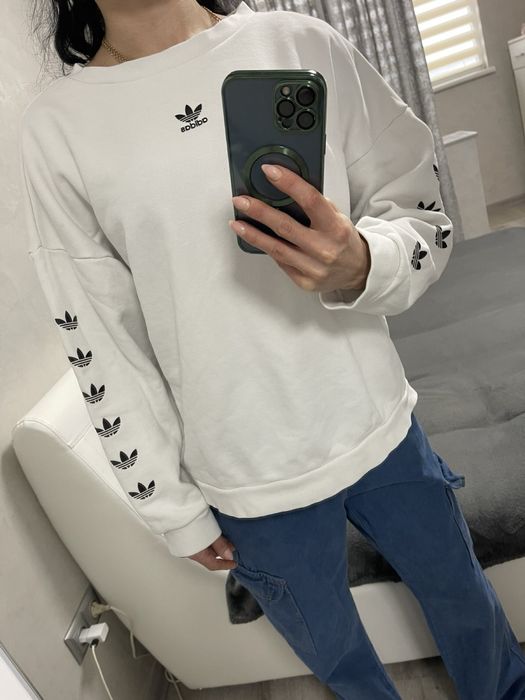 Кофта оригінал ADIDAS розмір М