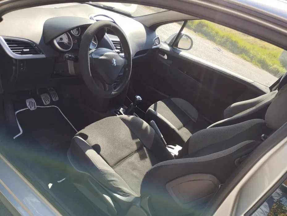 Peugeot 207 1.4 16v 2007