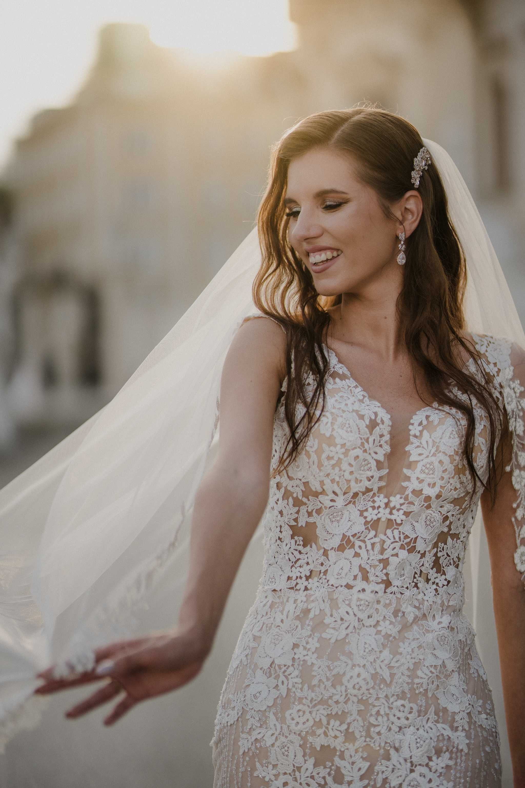 Przepiękna suknia ślubna - Tina Valerdi model Roxy