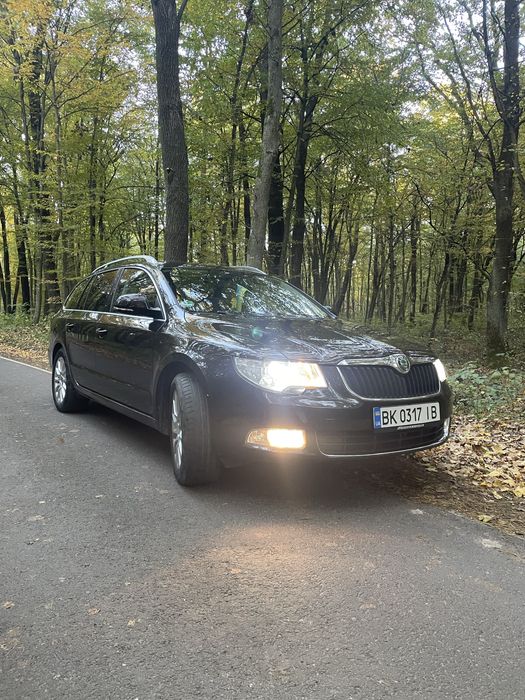 Skoda Superb продам власний автомобіль