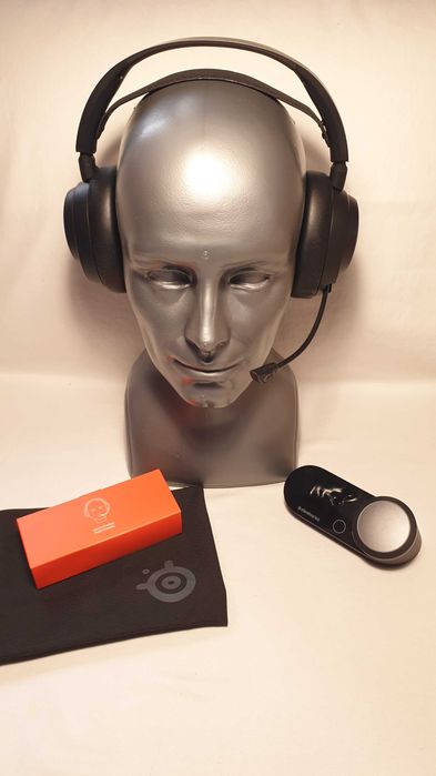 Słuchawki nauszne SteelSeries Arctis Nova Pro - NOWE.