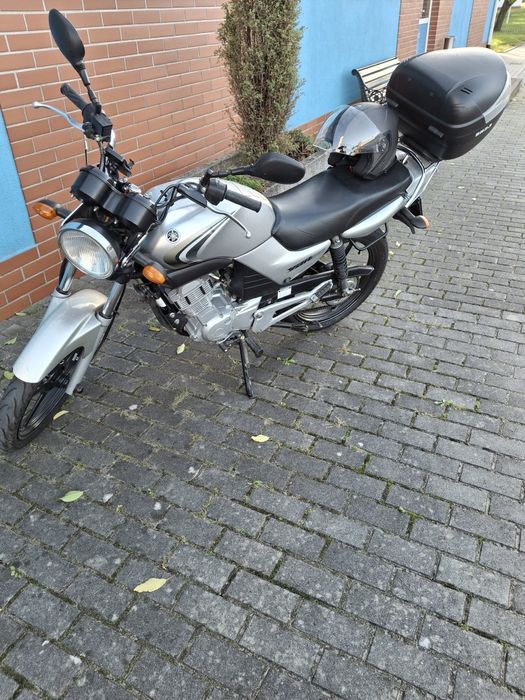 Sprzedam motocykl yamaha ybr