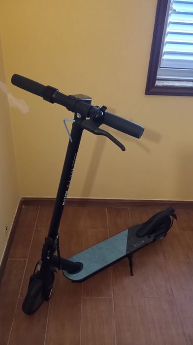 Trotinet Semi Nova OLSSON SLIM