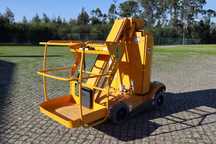2014 Haulotte Star 10-1 (10 m) Vertical Mast Lift Platafor. Elevatória