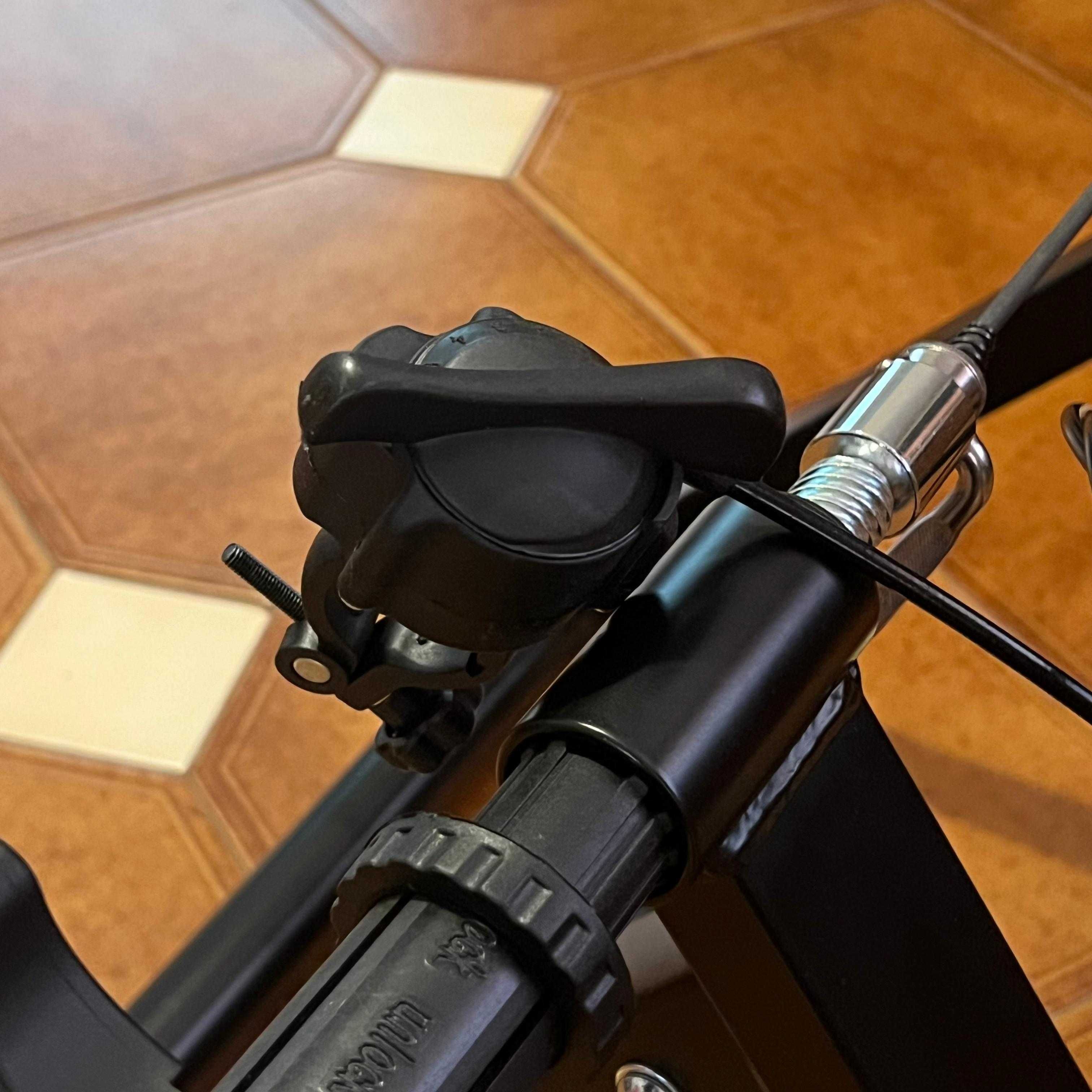 Rolo de treino de bicicleta