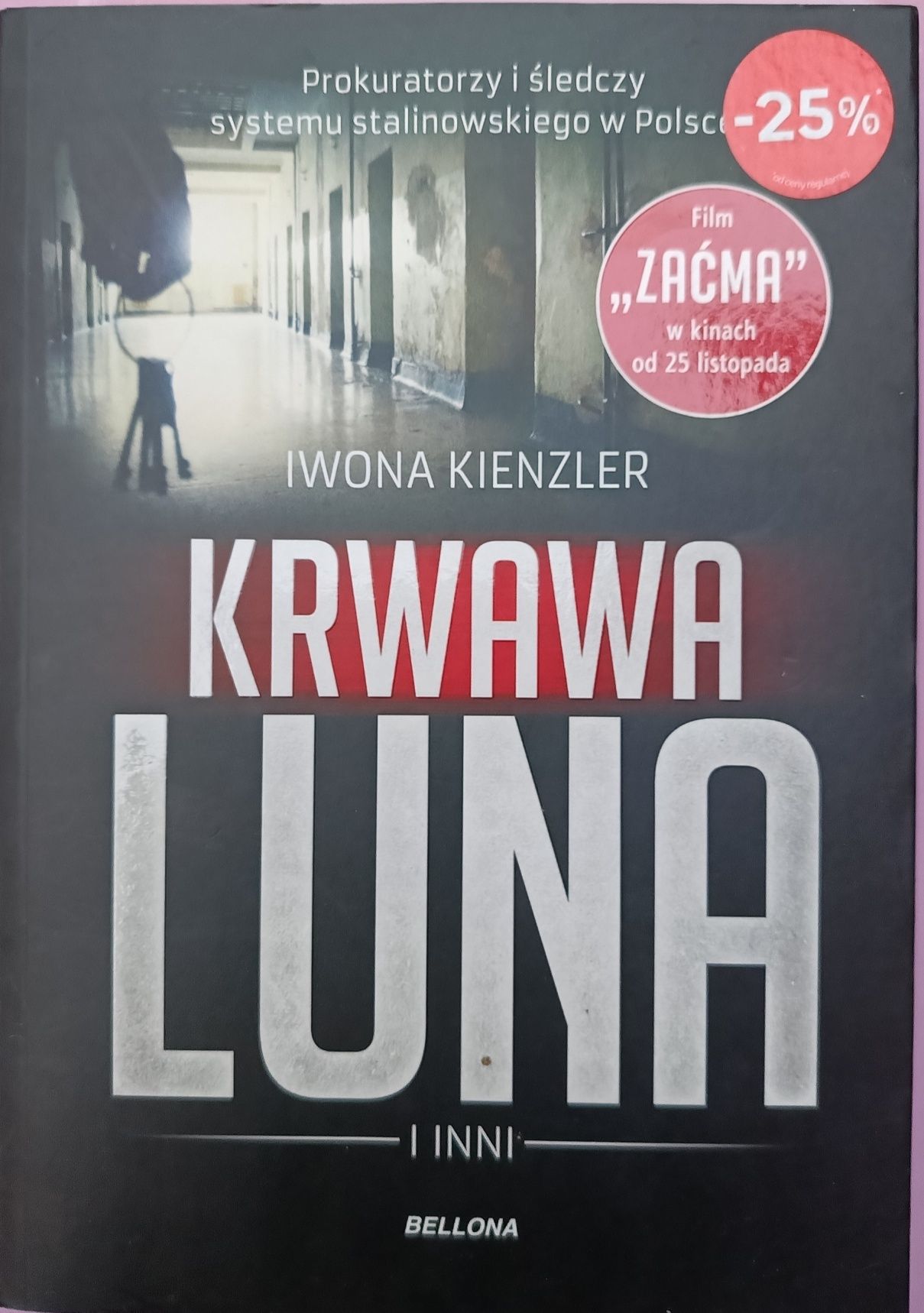 Krwawa Luna" Iwona Kienzler