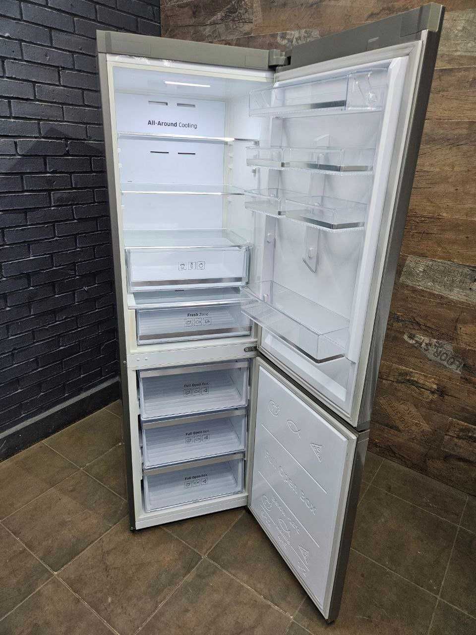 Недорогий холодильник Bosch з Німеччини, в гарному стані,  працює, б/у