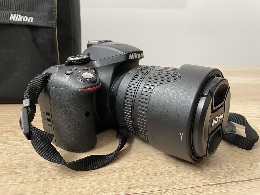 Nikon D5300 + obiektyw 18-105mm