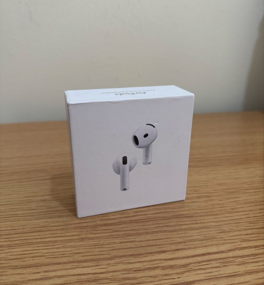 Apple AirPods 4 - Como Novo
