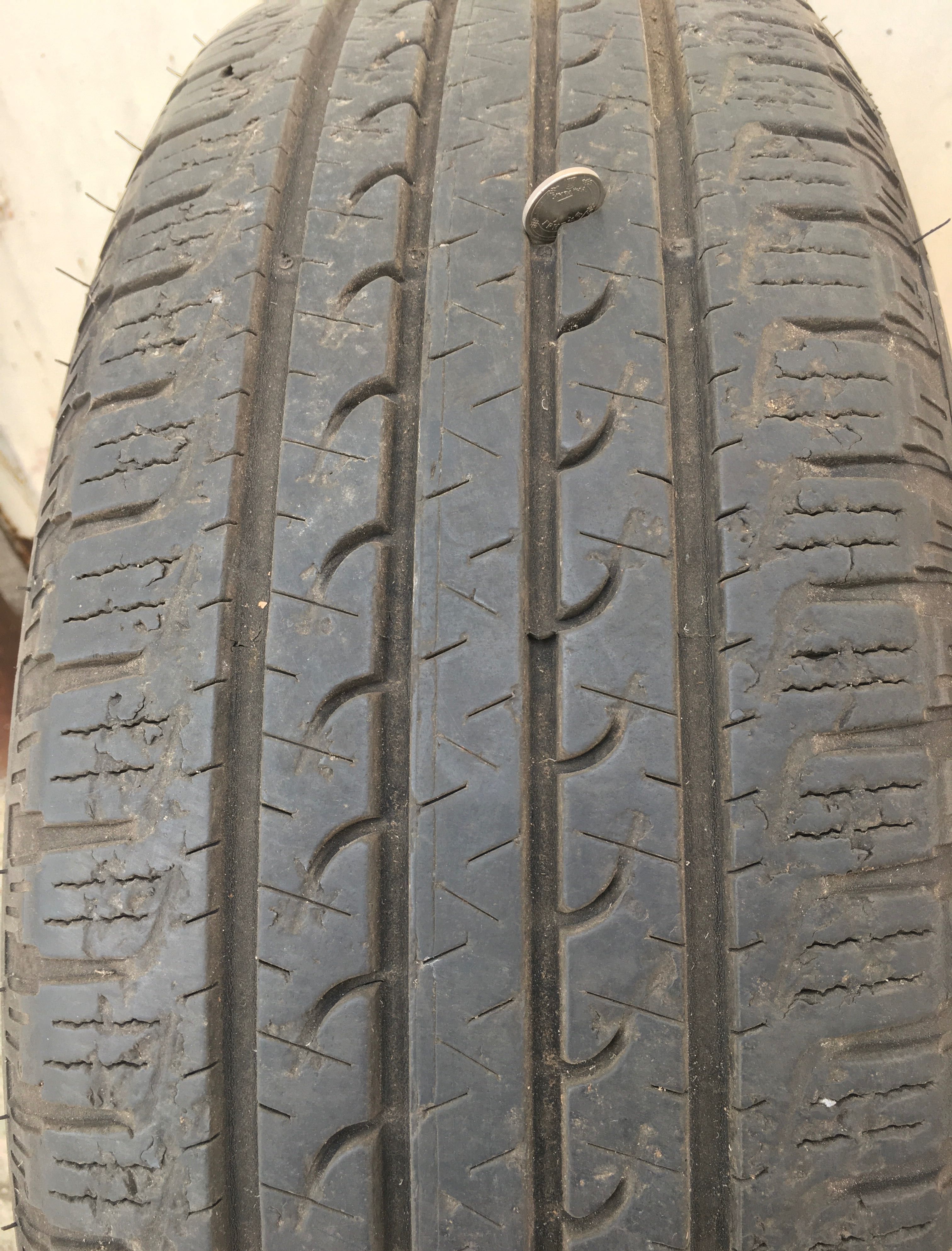 225/65 R17 Goodyear Efficiënt Grip SUV4x4 102H   2018  M+S Germany б/у