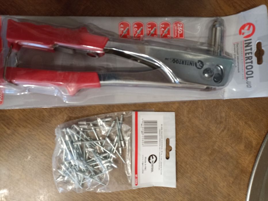 Заклепочник . заклёпки