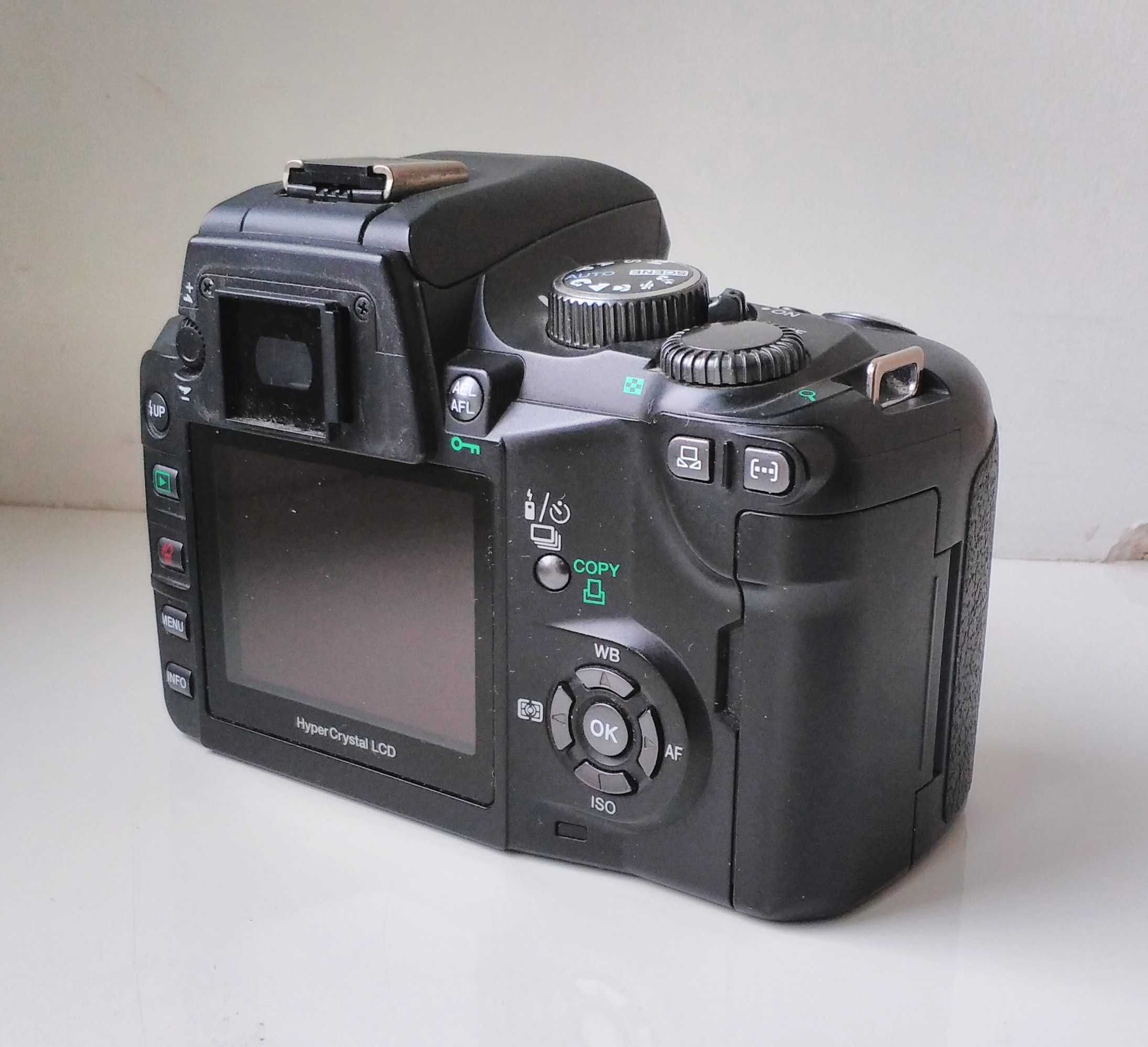 Фотоаппарат зеркальный  OLYMPUS E-500 для ремонта или на запчасти