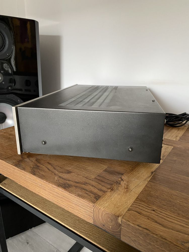 Wzmacniacz luxman L-235 70w8ohm
