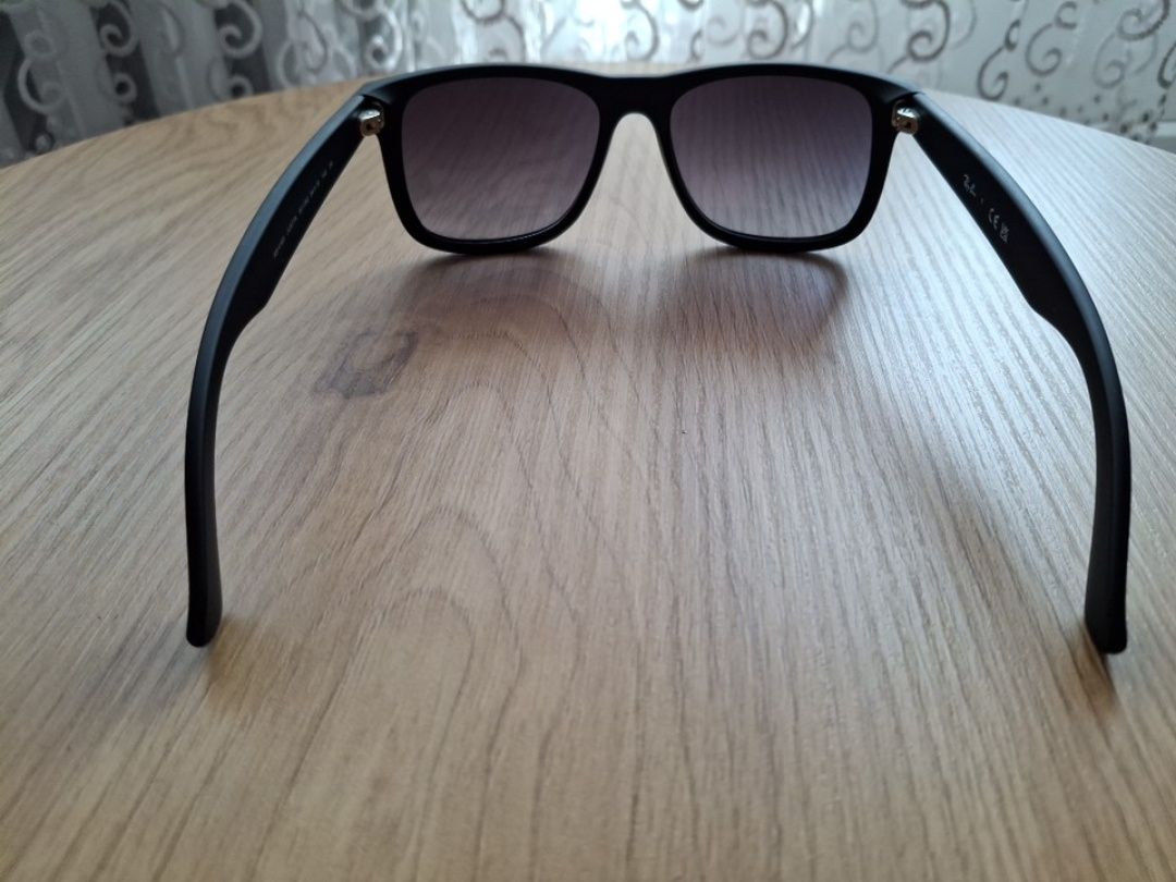 Окуляри сонцезахисні Ray Ban (оригінал) Justin