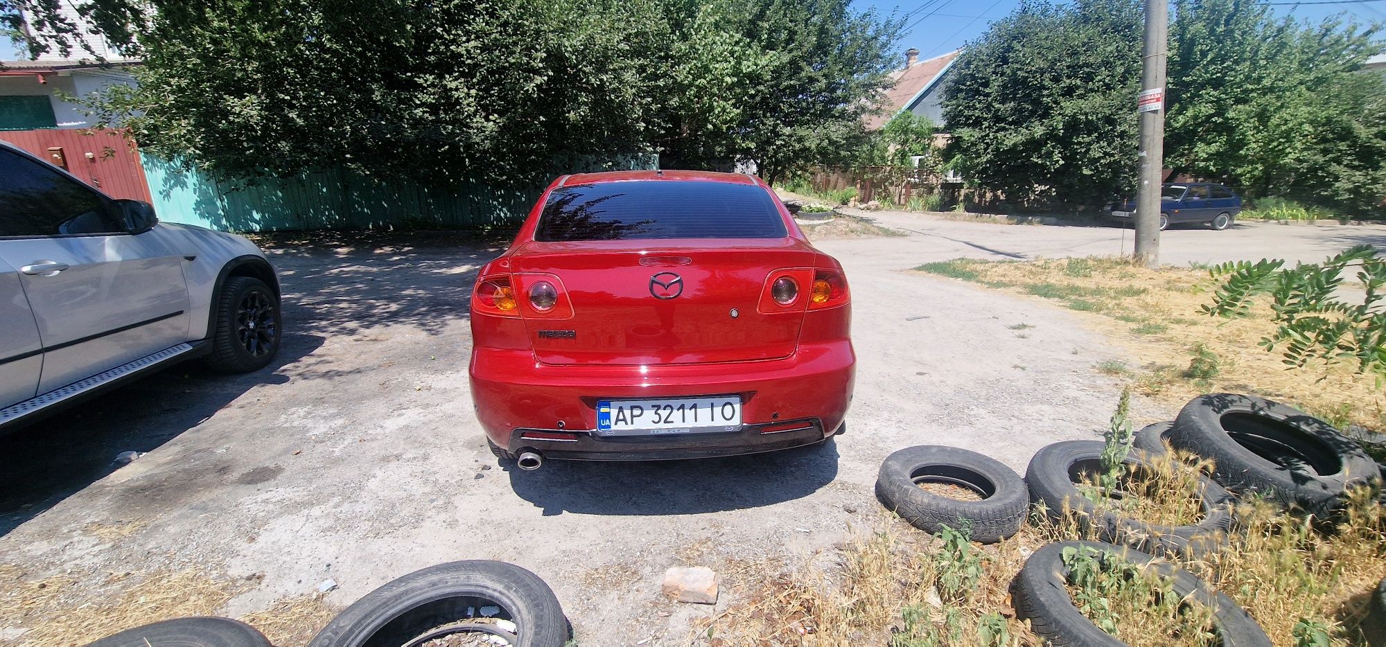 Мазда 3 2004 г.в автомат газ.бенз