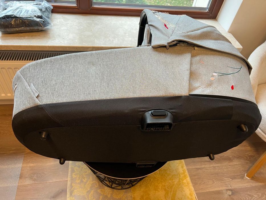 Gondola Cybex Priam Lux KOI 4.0