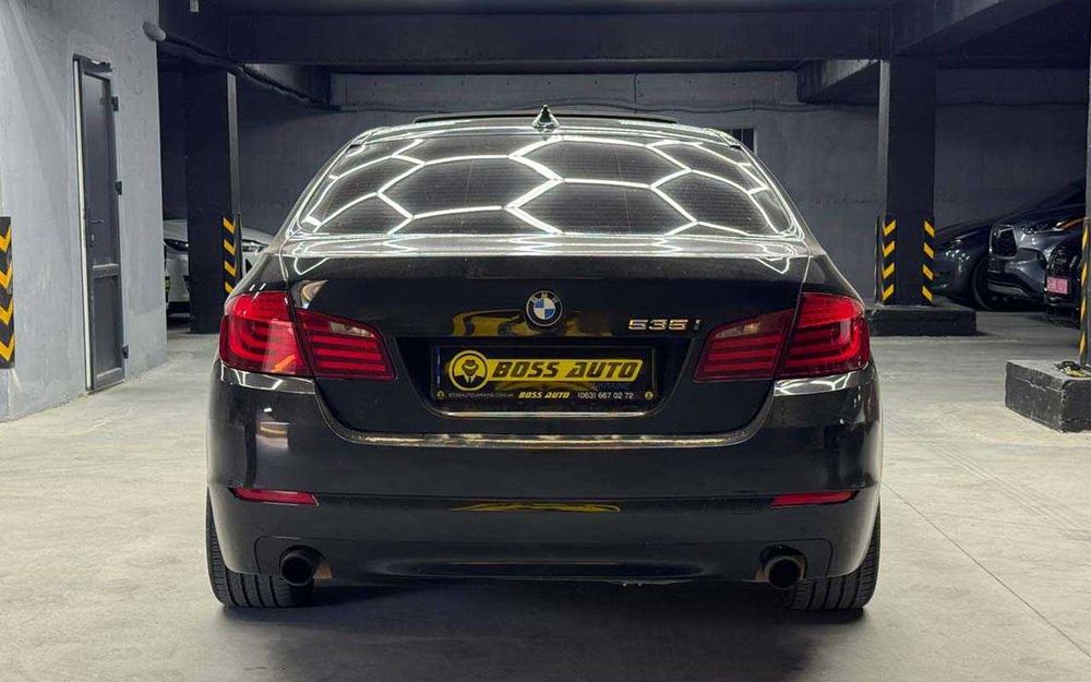 BMW 535 2012 року