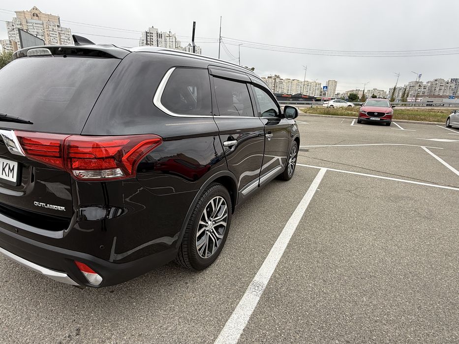 Продам сімейне авто